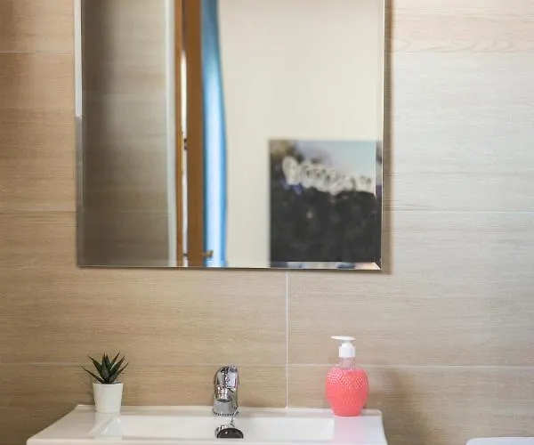 La Casa De Dos Rubios * Nava de la Asuncion