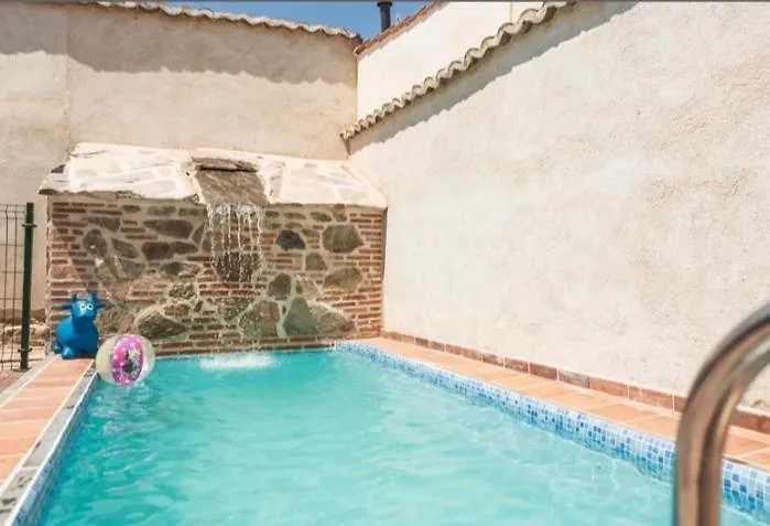 Dom wakacyjny La Casa De Dos Rubios Nava de la Asuncion